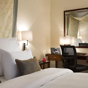 **** Otel Warwick Grand-place Belçika