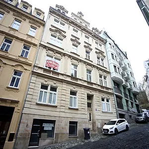 https://apartmn-moravsk-188.marianskelaznehotels.net