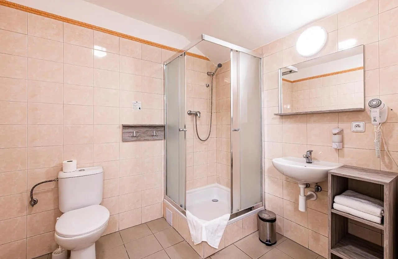 ***  Hotel Zlatá Váha Prága Csehország