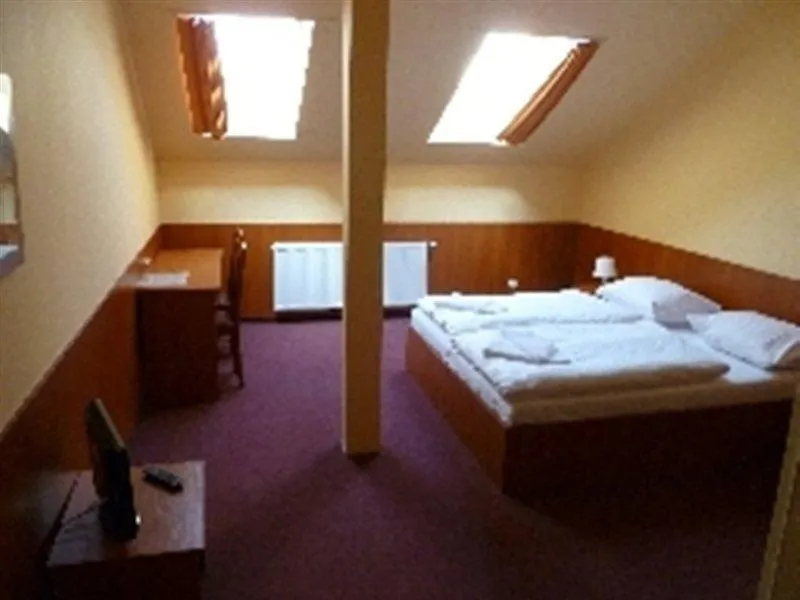 Hotel Zlatá Váha Prága 3*,  Csehország