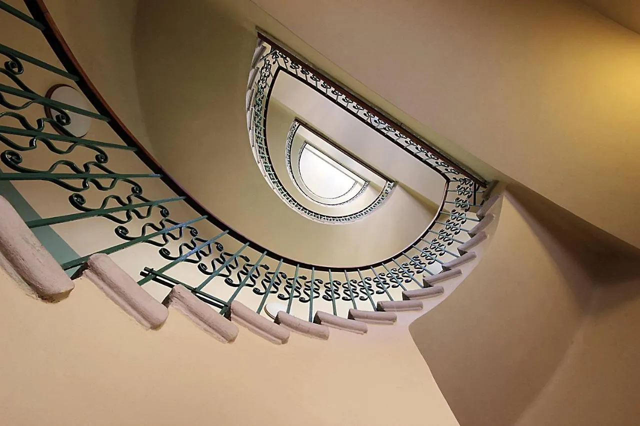 ***  Hotel Zlatá Váha Prága Csehország
